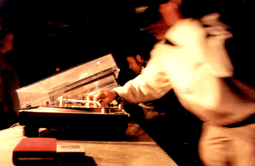 31ravehypnotica04-28-2000.jpg